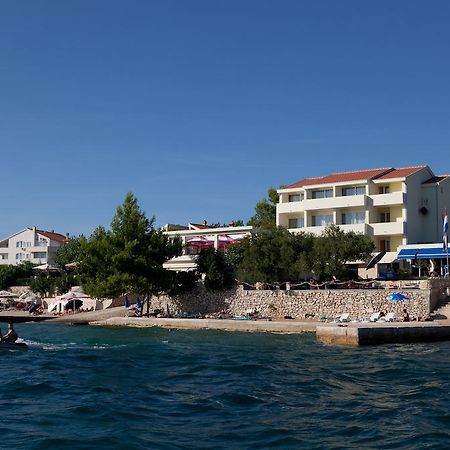Hotel Vila 4M Ražanac Dış mekan fotoğraf