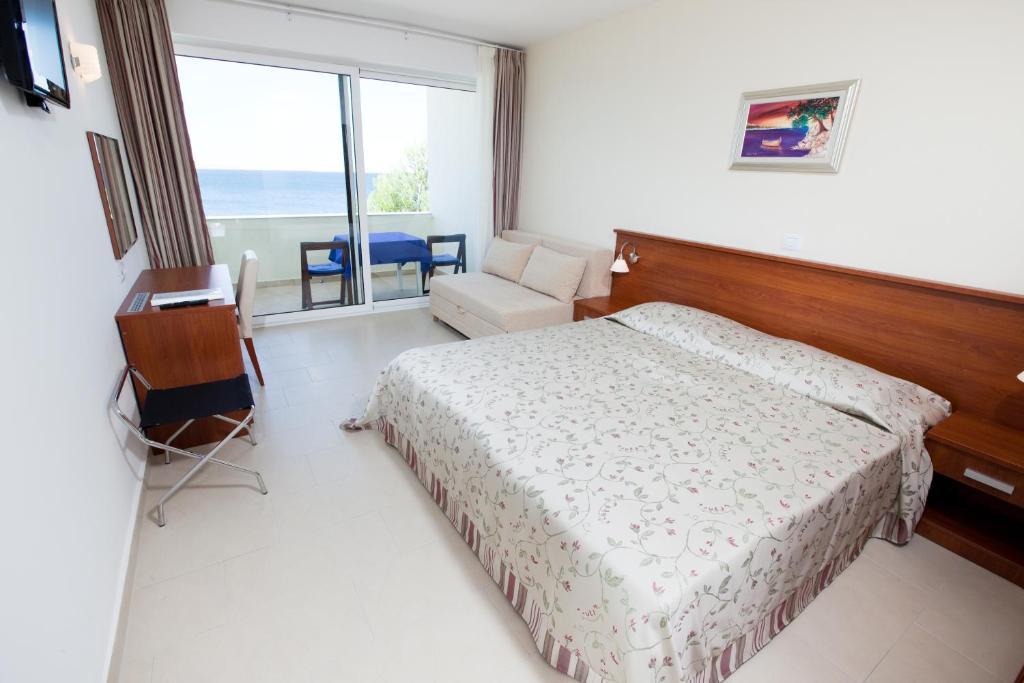 Hotel Vila 4M Ražanac Oda fotoğraf
