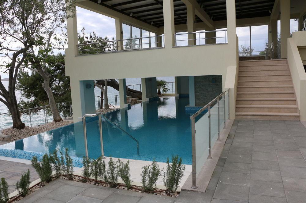 Hotel Vila 4M Ražanac Dış mekan fotoğraf
