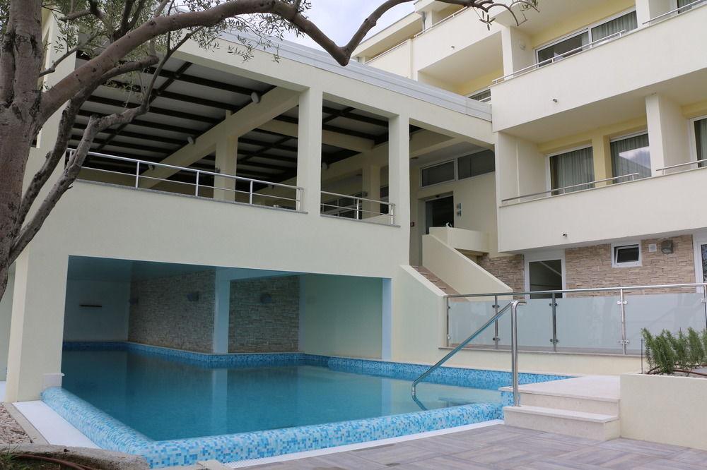 Hotel Vila 4M Ražanac Dış mekan fotoğraf