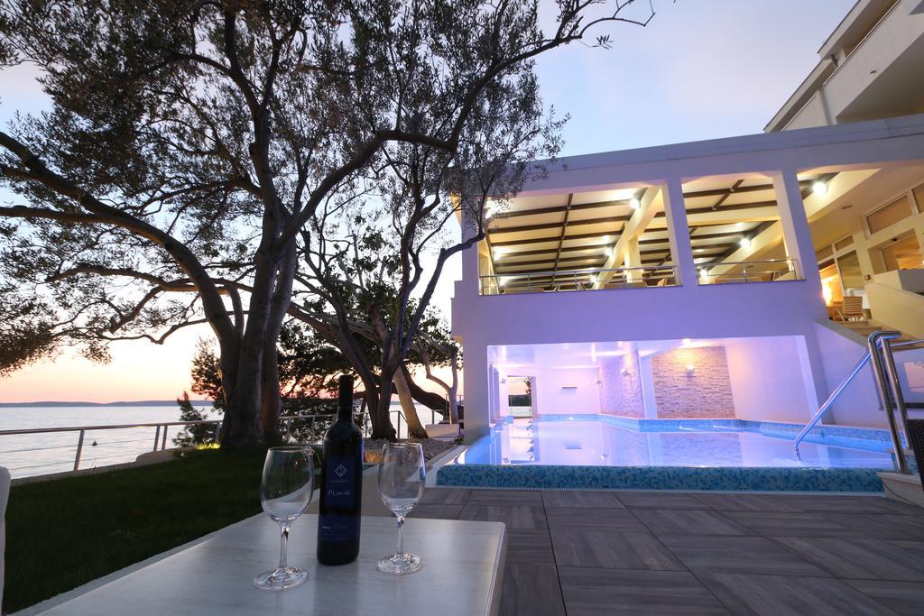 Hotel Vila 4M Ražanac Dış mekan fotoğraf