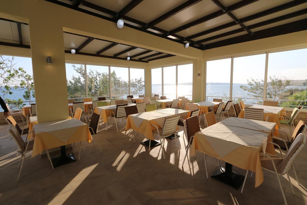 Hotel Vila 4M Ražanac Dış mekan fotoğraf