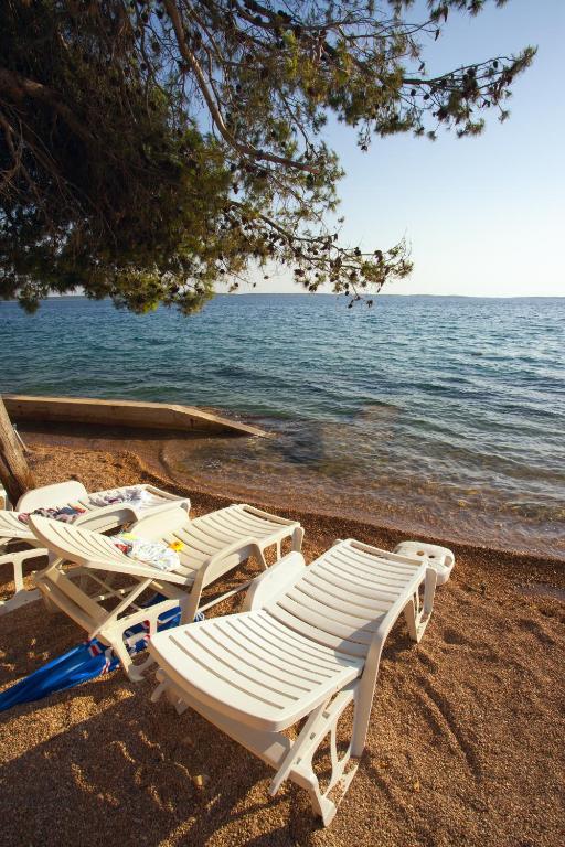 Hotel Vila 4M Ražanac Dış mekan fotoğraf