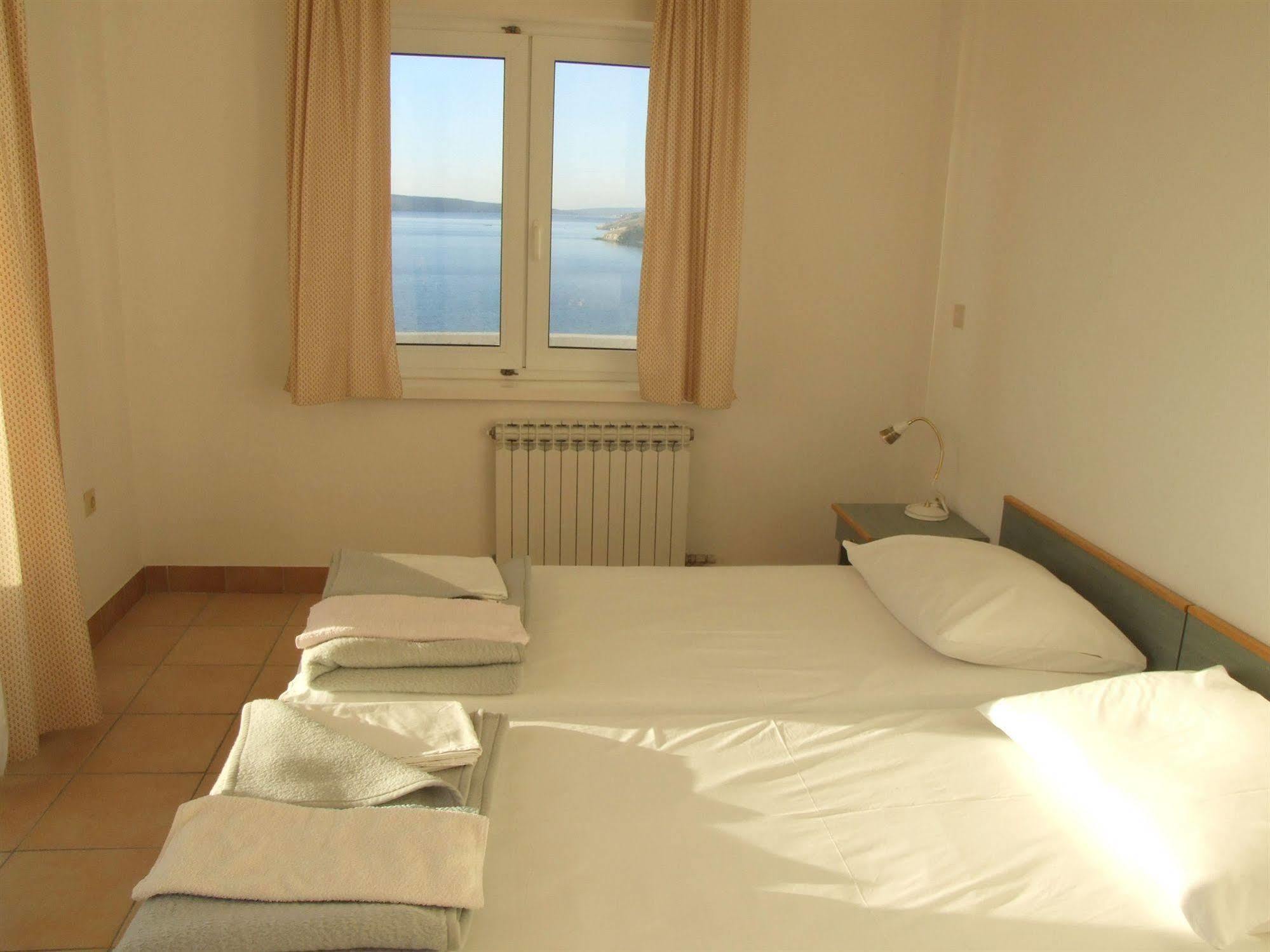 Hotel Vila 4M Ražanac Dış mekan fotoğraf
