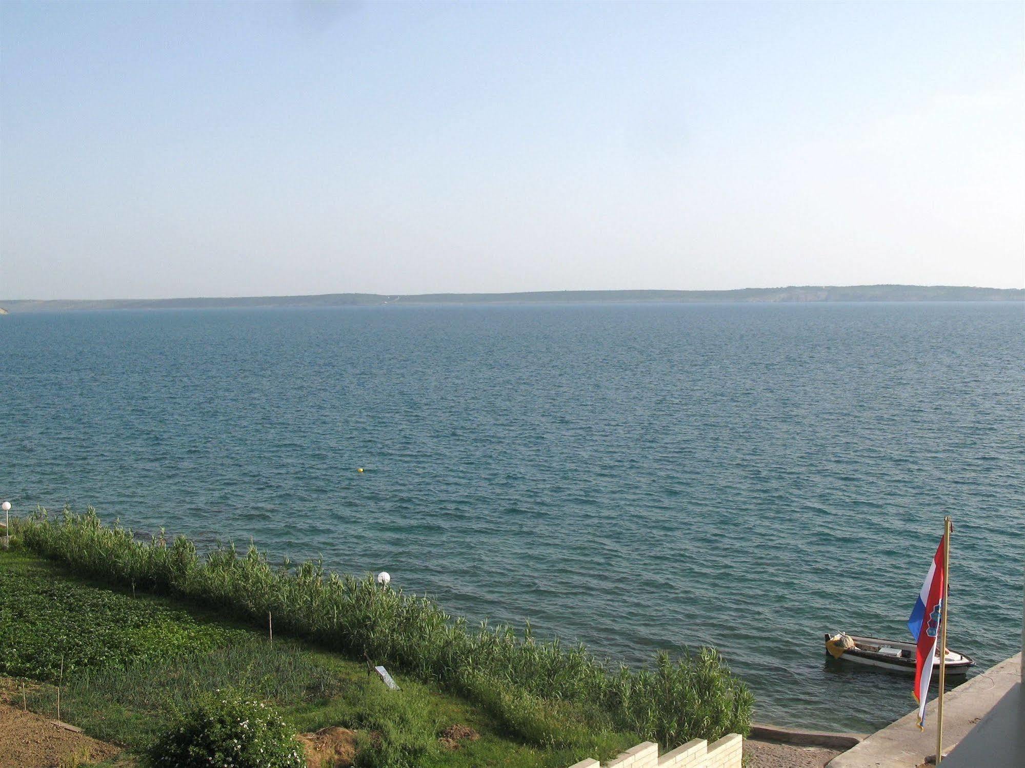 Hotel Vila 4M Ražanac Dış mekan fotoğraf