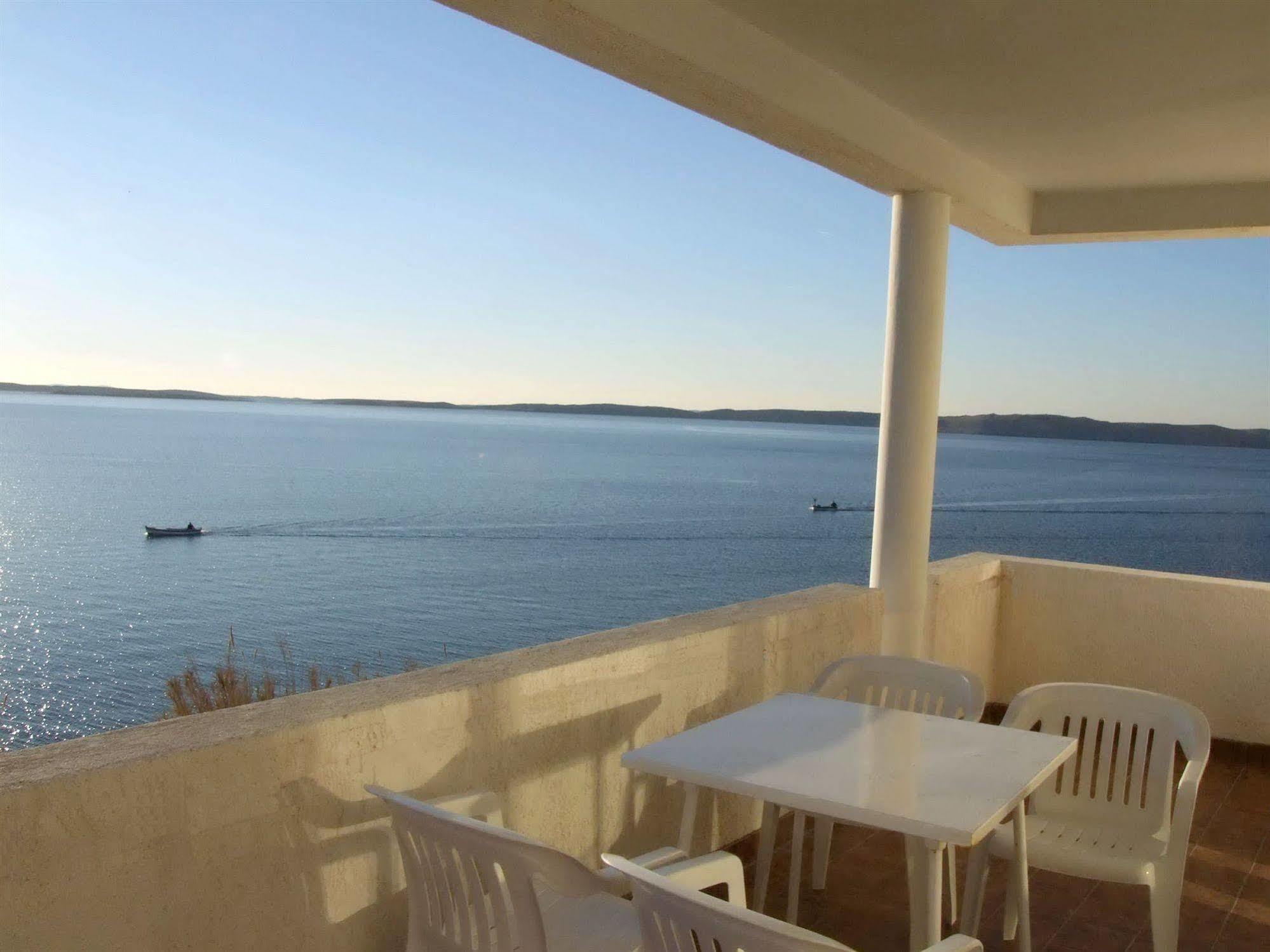 Hotel Vila 4M Ražanac Dış mekan fotoğraf